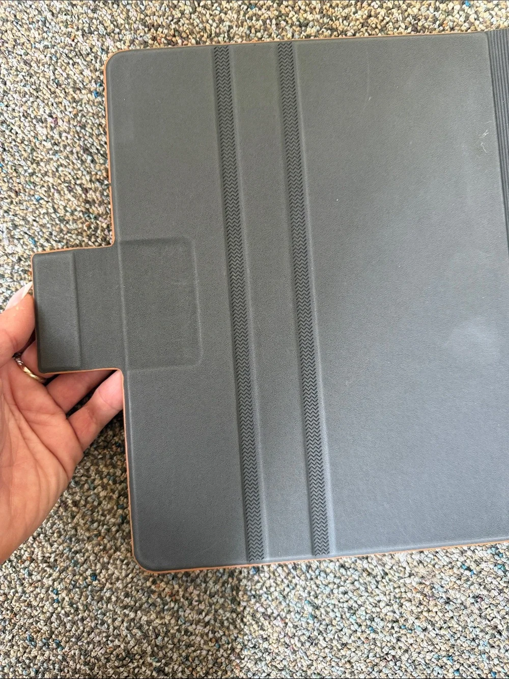 Auden protective folio